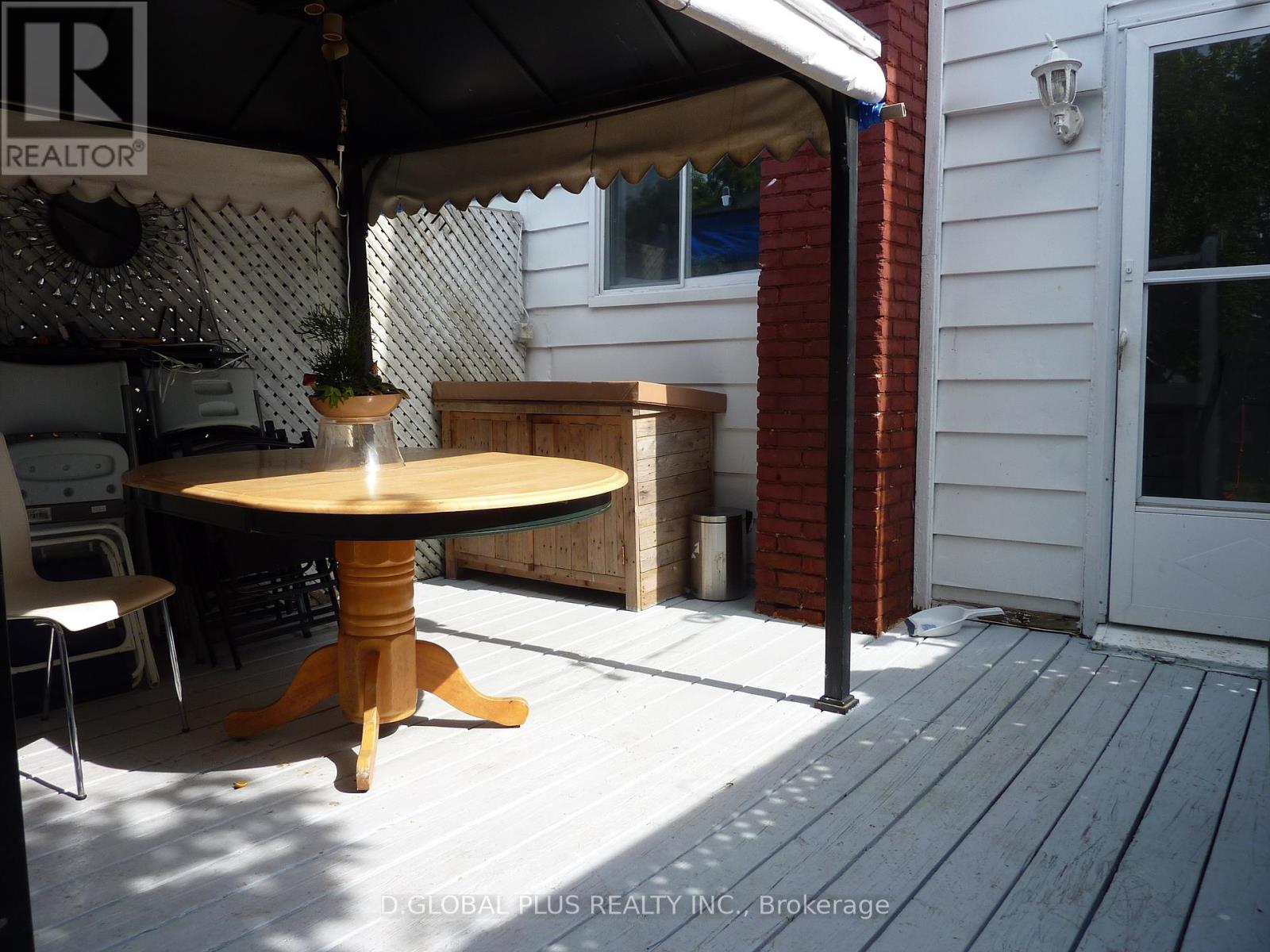 218 GUY STREET, Cornwall — photo 3