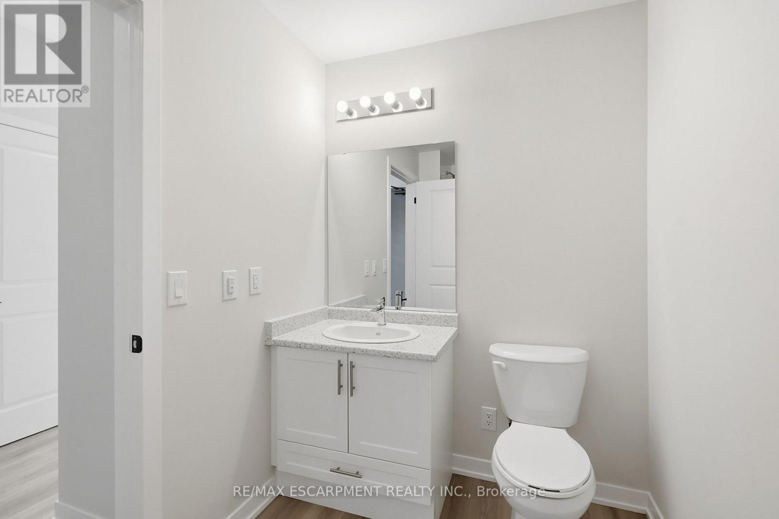 112 - 2500 SAW WHET BOULEVARD, Oakville (GA Glen Abbey) — photo 3