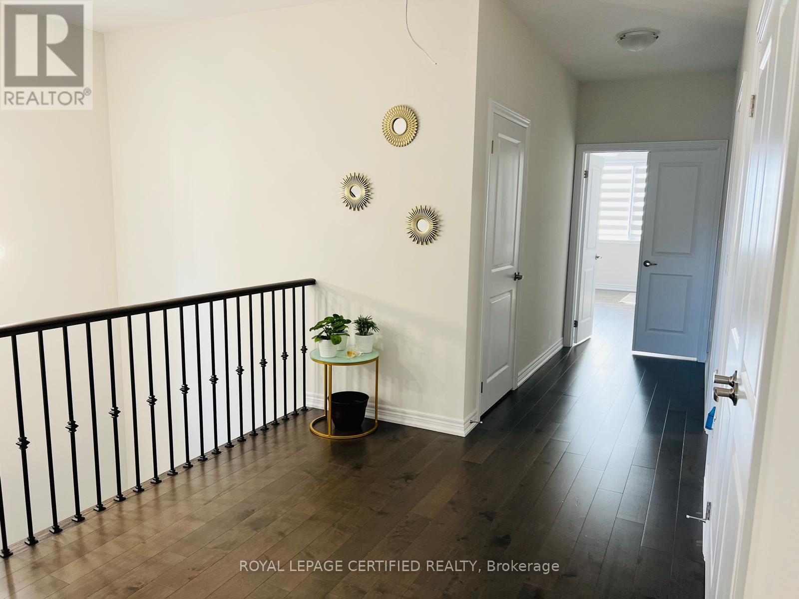 23 CHARING CROSS GATE, Oakville (GO Glenorchy) — photo 9