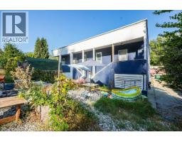 156 Haig Street, Warfield, BC V1R2L9 Photo 10
