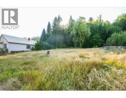 156 Haig Street, Warfield, BC V1R2L9 Photo 17