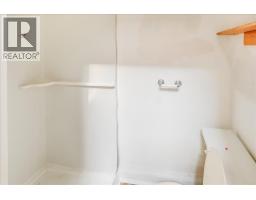 156 Haig Street, Warfield, BC V1R2L9 Photo 32
