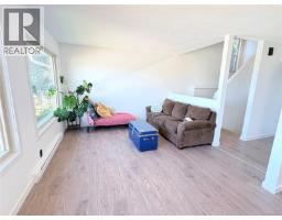 Kitchen - 28 Riley Pl, Nanaimo, BC V9T5B9 Photo 6