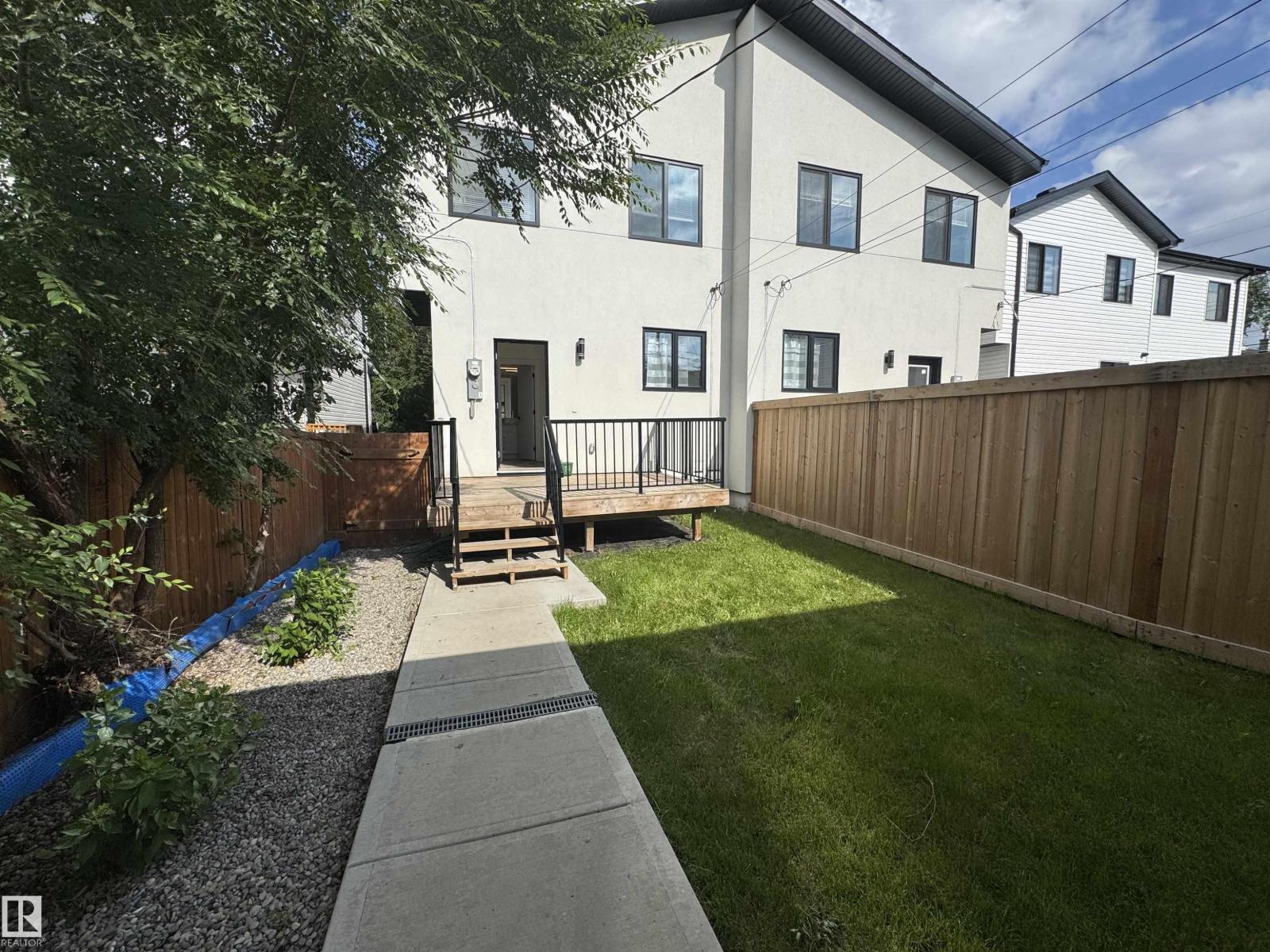 7224 112 St NW photo 2 — MLS® E4509268