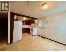 1006 Coteau Street W, Moose Jaw, SK S6H5G4 Photo 10