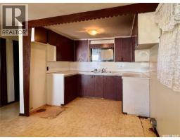 1006 Coteau Street W, Moose Jaw, SK S6H5G4 Photo 7