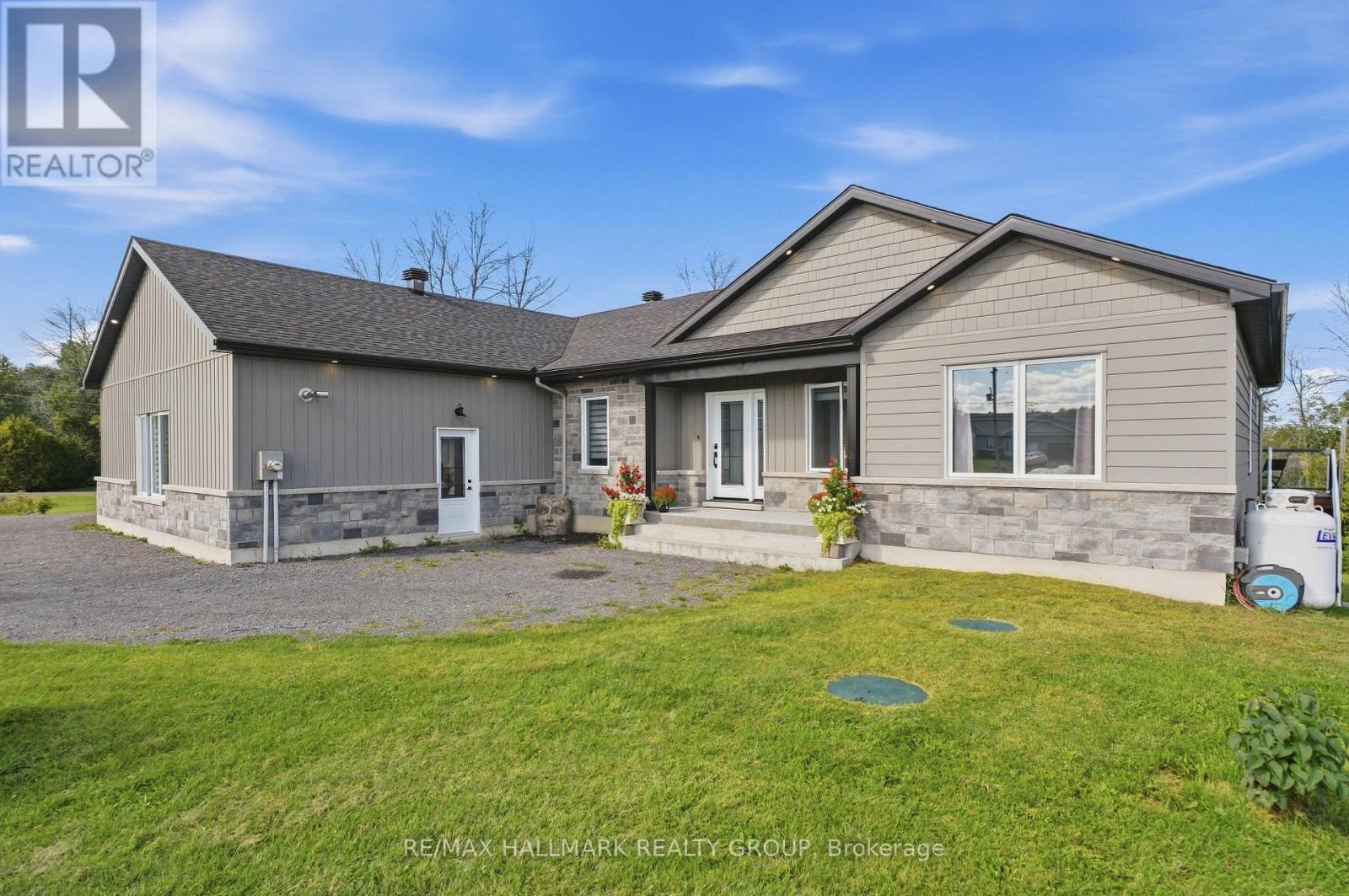3515 FRONT ROAD E, Champlain — photo 2