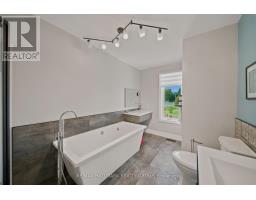 3515 Front Road E, Champlain, ON K6A2R2 Photo 37