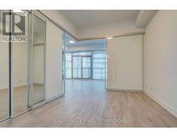 2012 - 14 York Street, Toronto, ON M5J0B1 Photo 12