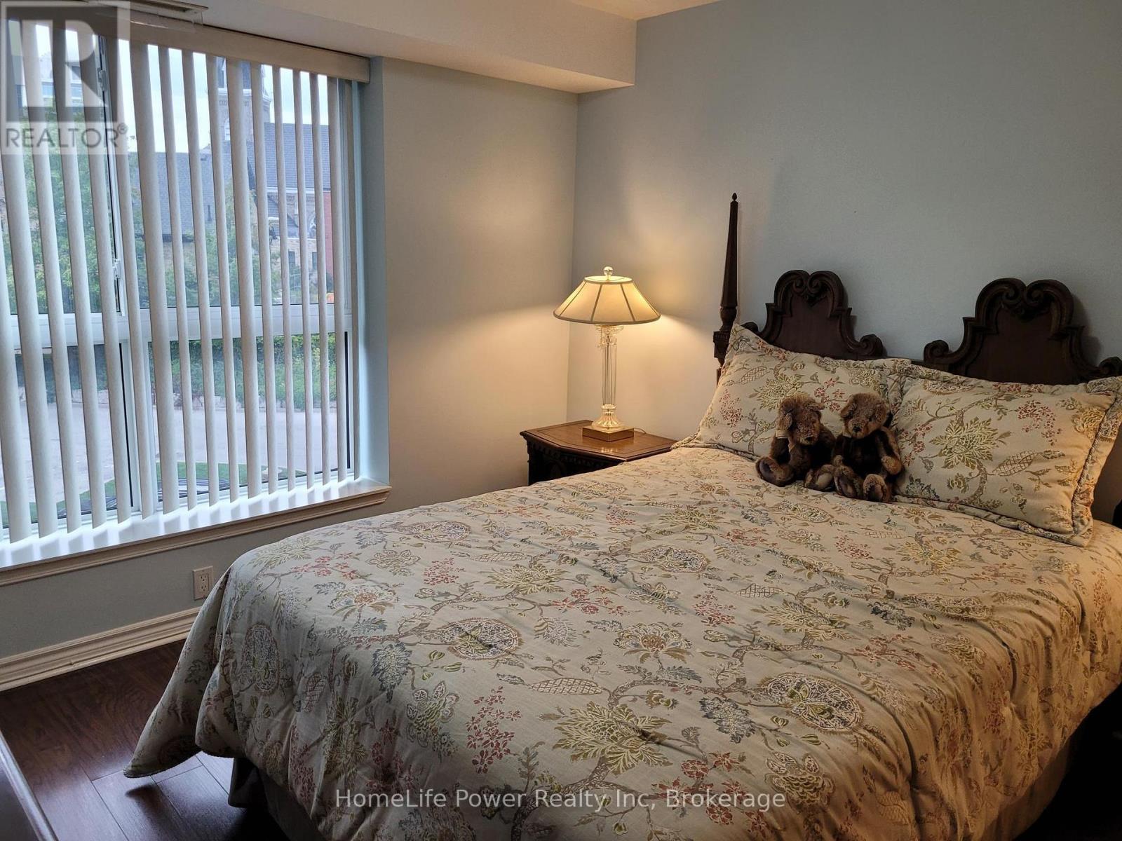 #107 20 ST GEORGE STREET - Image 19