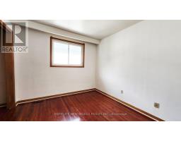 Bedroom 2 - 2 Arkona Drive, Toronto, ON M1T1X3 Photo 10