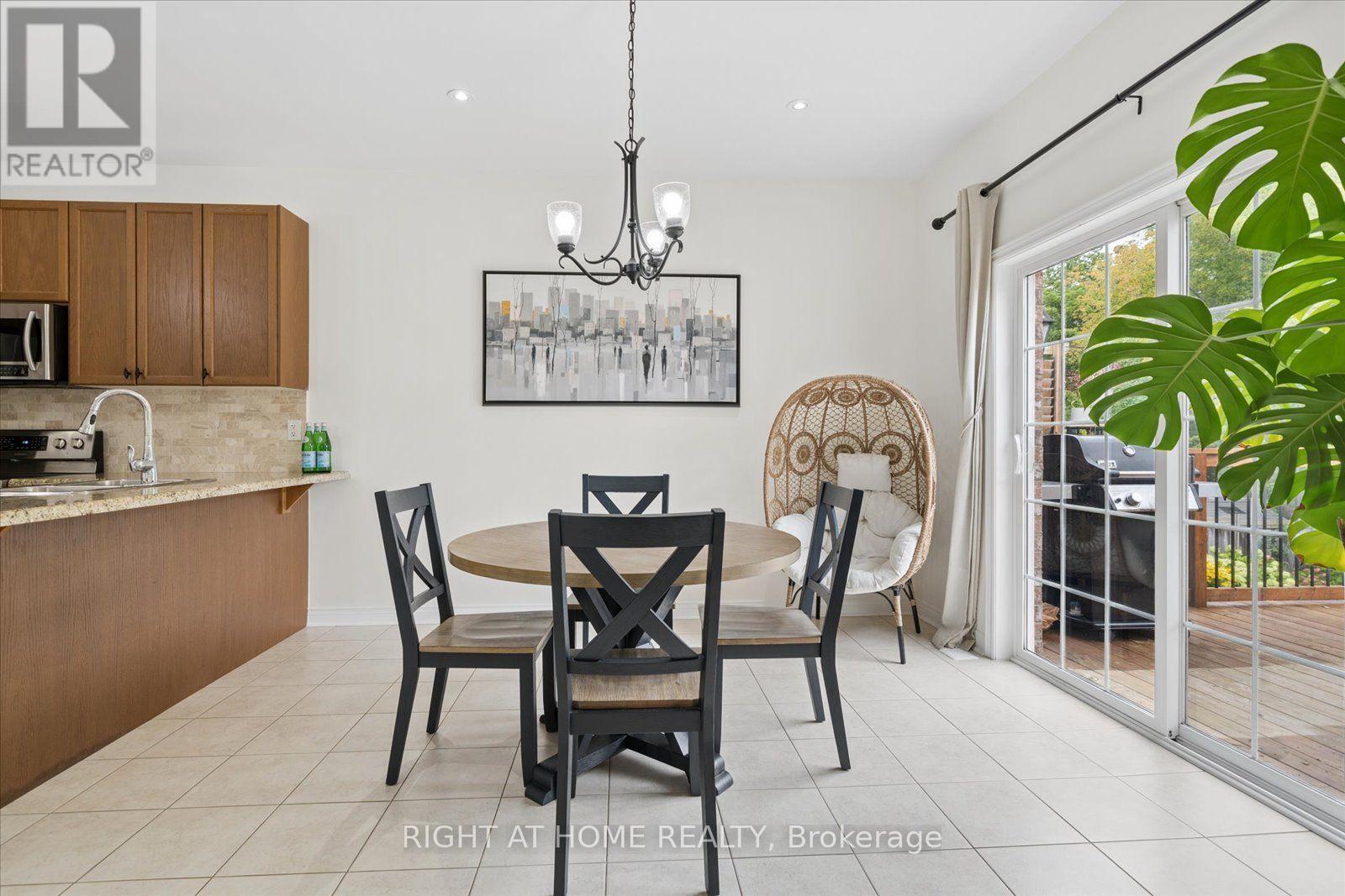 28 BRADFORD COURT, Whitby (Blue Grass Meadows) — photo 11