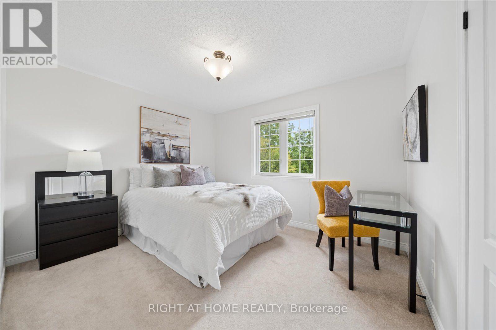 28 BRADFORD COURT - 25