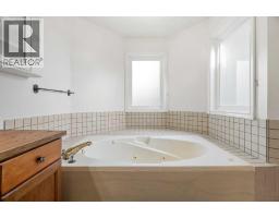 13628 Deer Run Boulevard Se, Calgary, AB T2J6P1 Photo 20
