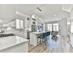 7422 196 Street, Langley, BC V3A7X8 Photo 13