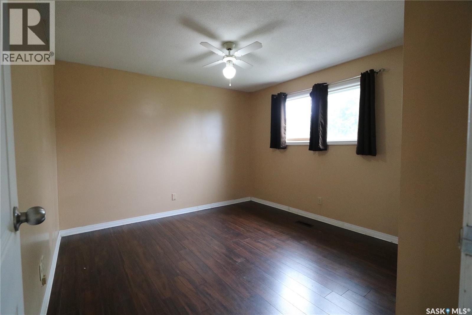 32 Clarke AVENUE, Yorkton — photo 12