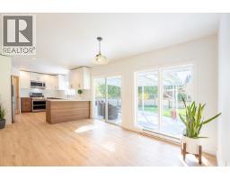1565 A-1565 B Jack Road, Sechelt, BC V7Z0A1 Photo 11