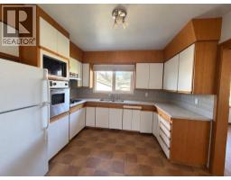 1136 19 Avenue Nw, Calgary, AB T2M0Z9 Photo 16