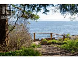 1565 A-1565 B Jack Road, Sechelt, BC V7Z0A1 Photo 38
