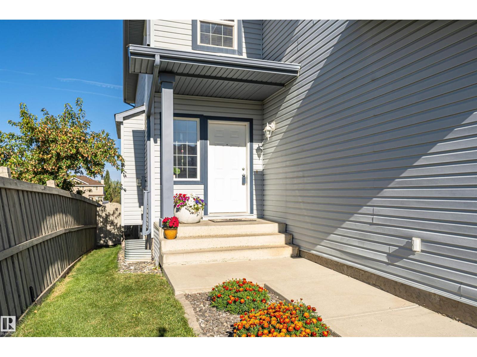 1254 MCALLISTER WY SW - 9
