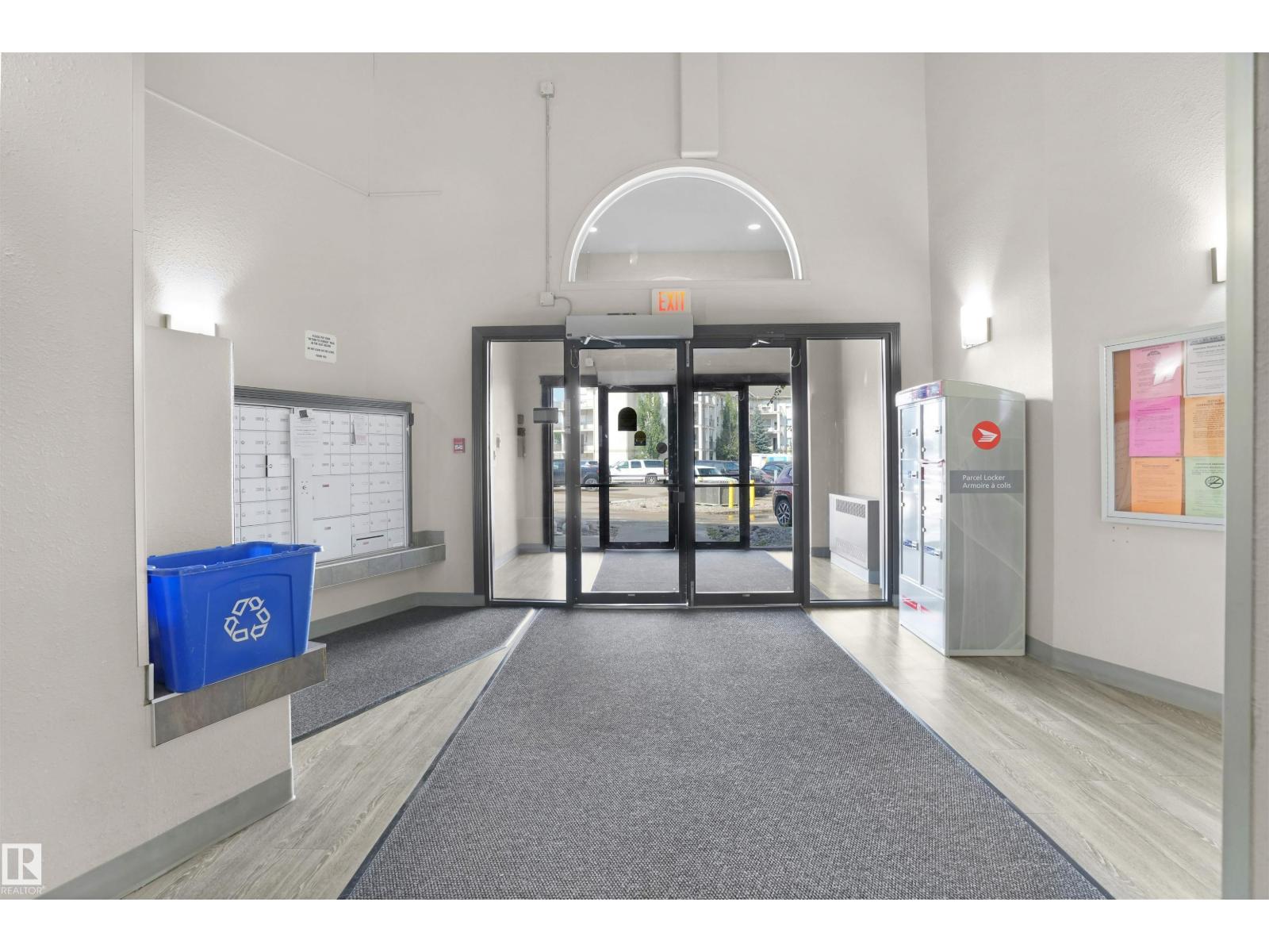 #2409 320 CLAREVIEW STATION DR NW - 3