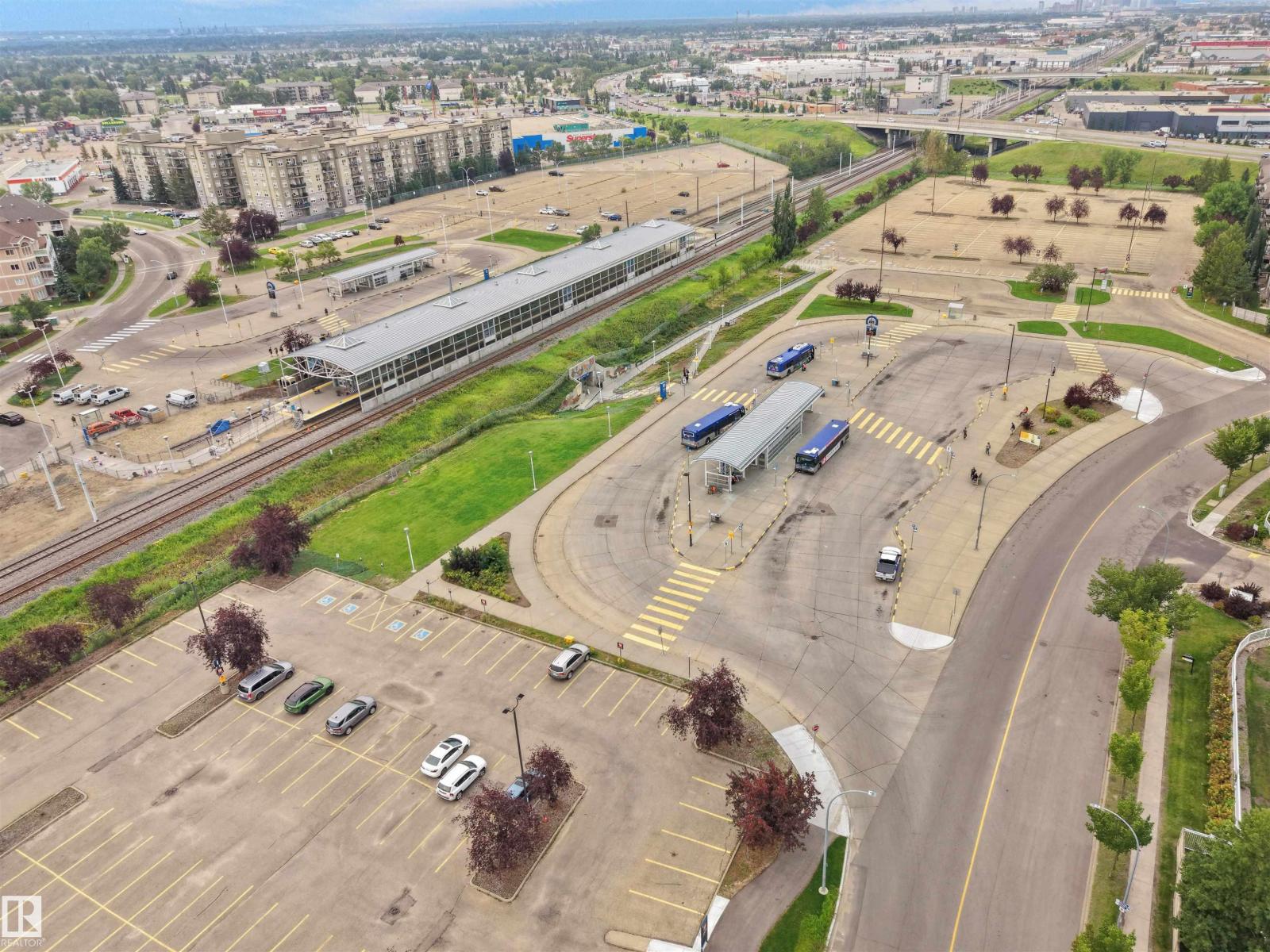 #2409 320 CLAREVIEW STATION DR NW - 34