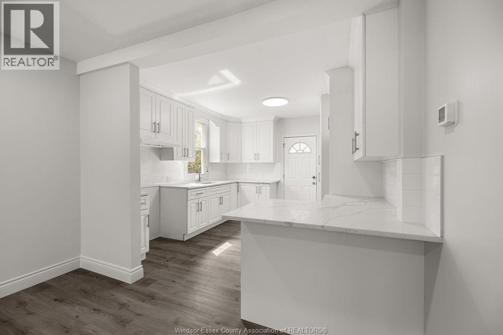 1129 JANETTE AVENUE - 8