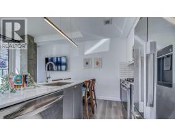 317r 9a Street Nw, Calgary, AB T2N1T7 Photo 9