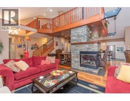Living room - 7285 Osborne Bay Rd, Crofton, BC V9L5W7 Photo 11