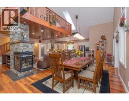 Kitchen - 7285 Osborne Bay Rd, Crofton, BC V9L5W7 Photo 13