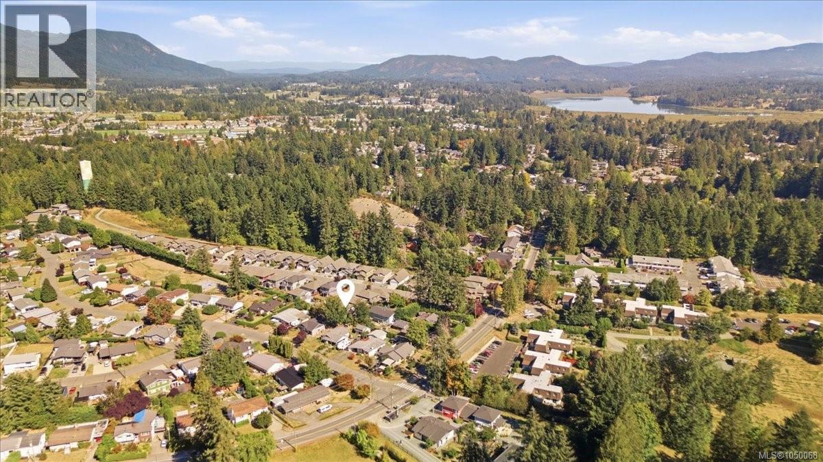 #11 3205 Gibbins Rd - 68
