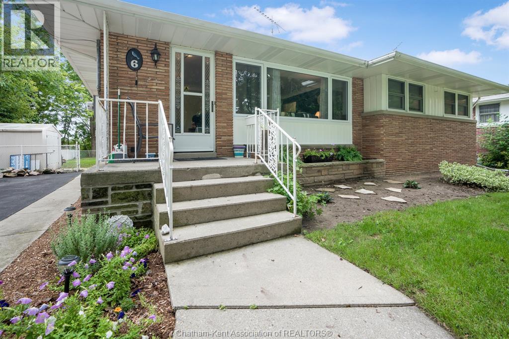 6 Craven DRIVE - 2