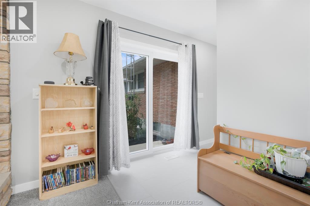 6 Craven DRIVE - 23