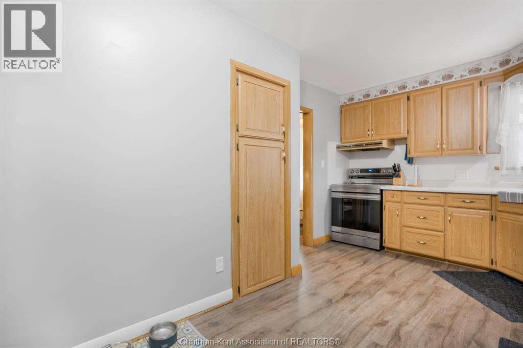6 Craven DRIVE - 32