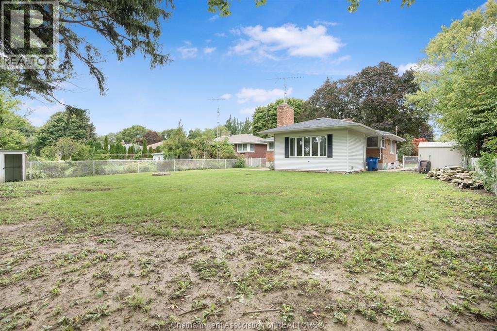 6 Craven DRIVE - 35