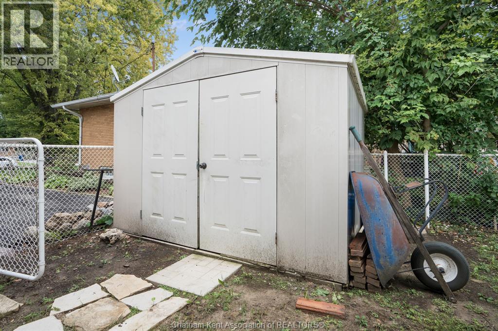 6 Craven DRIVE - 39