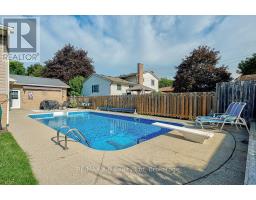 159 Lightbourne Avenue, Stratford, ON N4Z1C8 Photo 41