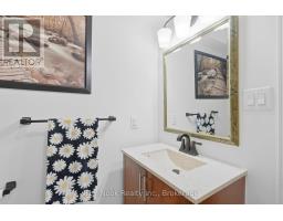Kitchen - 1120 Ormond Drive, Oshawa, ON L1K2Z7 Photo 12