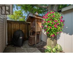 1482 Epping Road, Burlington, ON L7M1P4 Photo 43