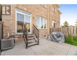 18 Seedland Crescent, Brampton, ON L6R0Z5 Photo 39