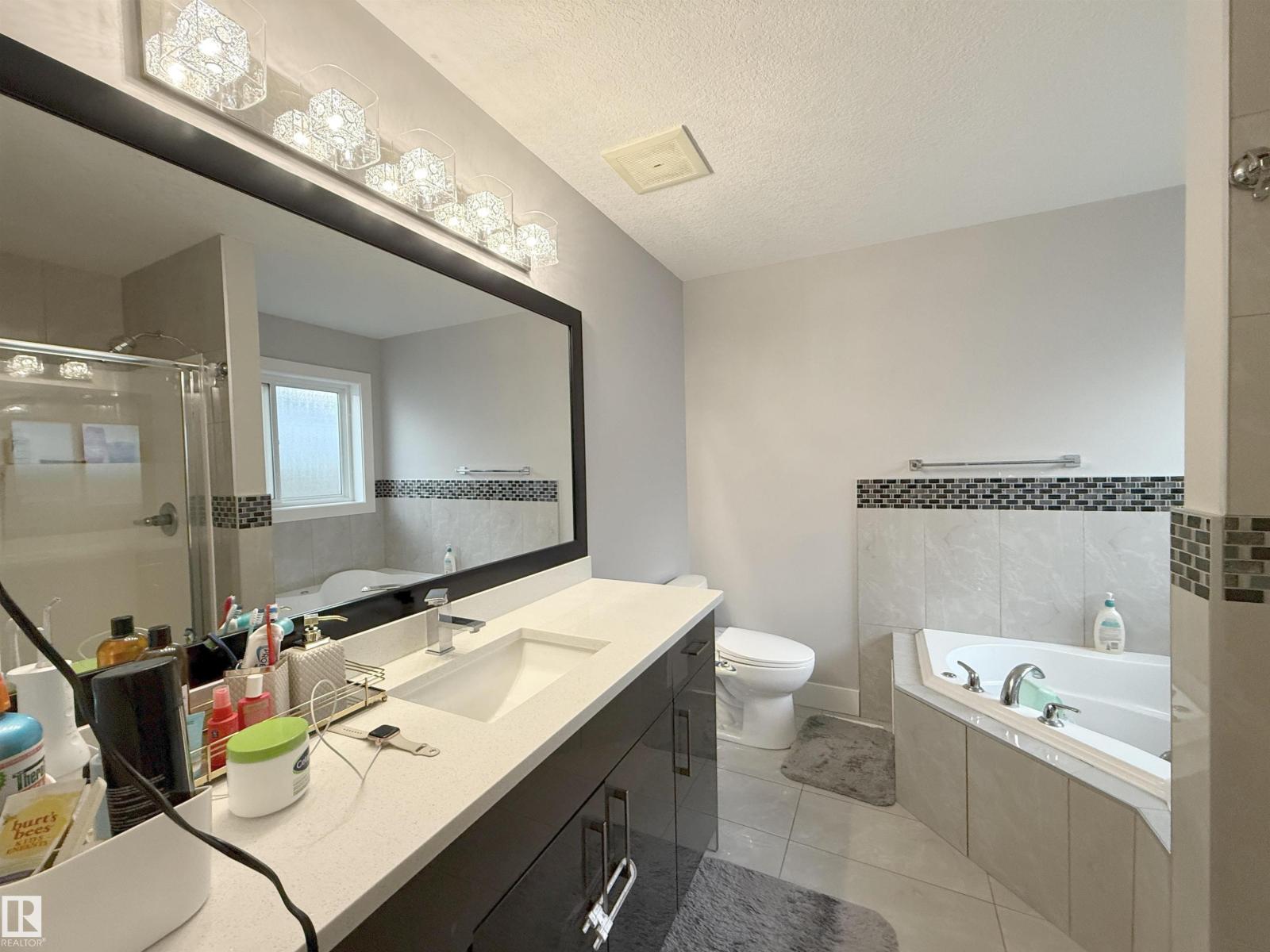 3107 13 AV NW - 43