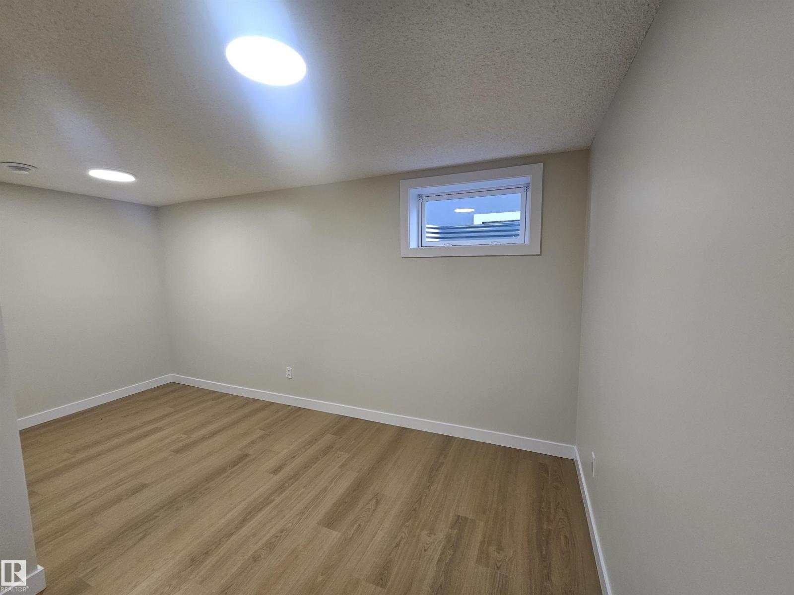 12344 50 ST NW - 21