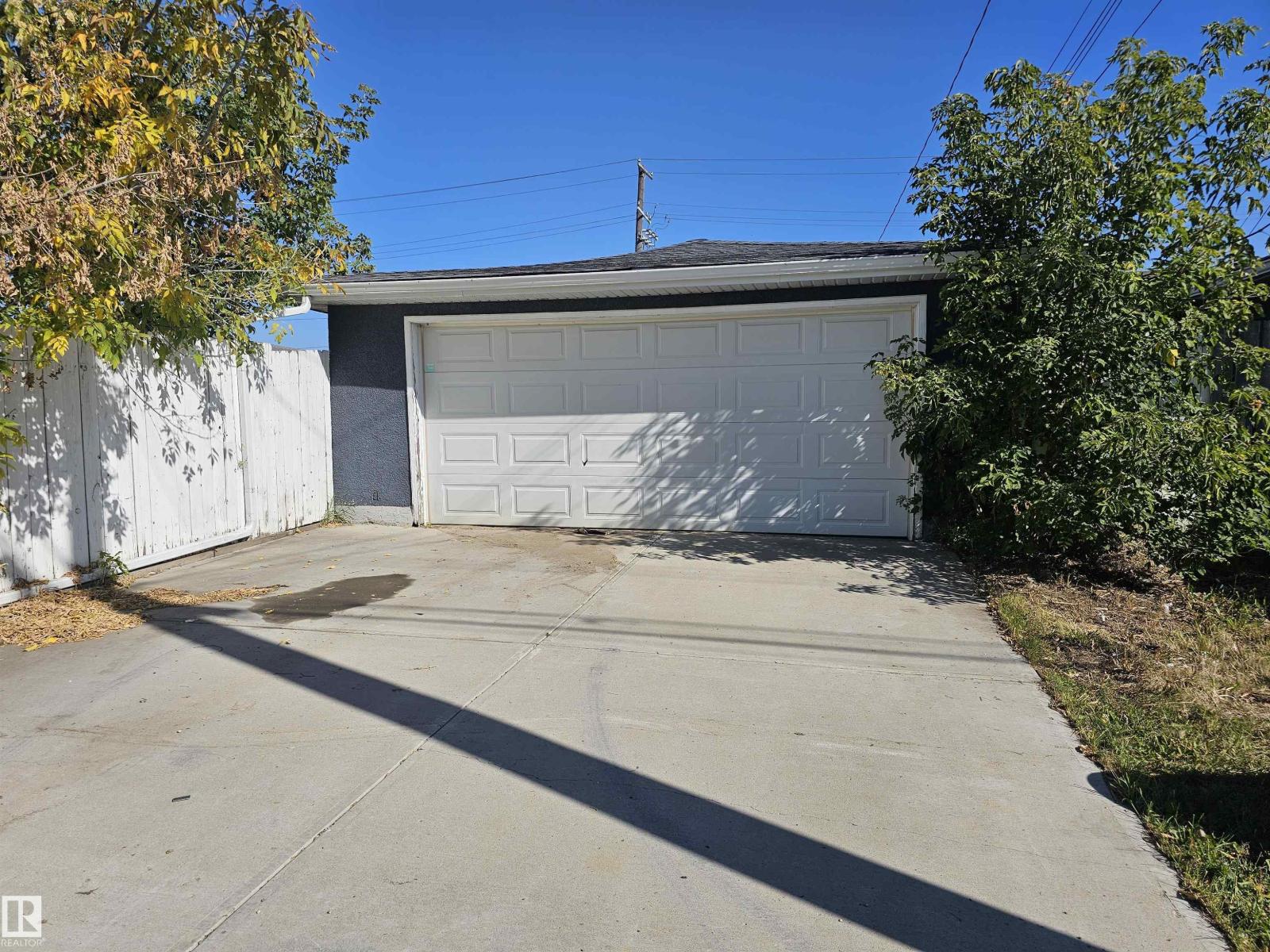 12344 50 ST NW - Image 32