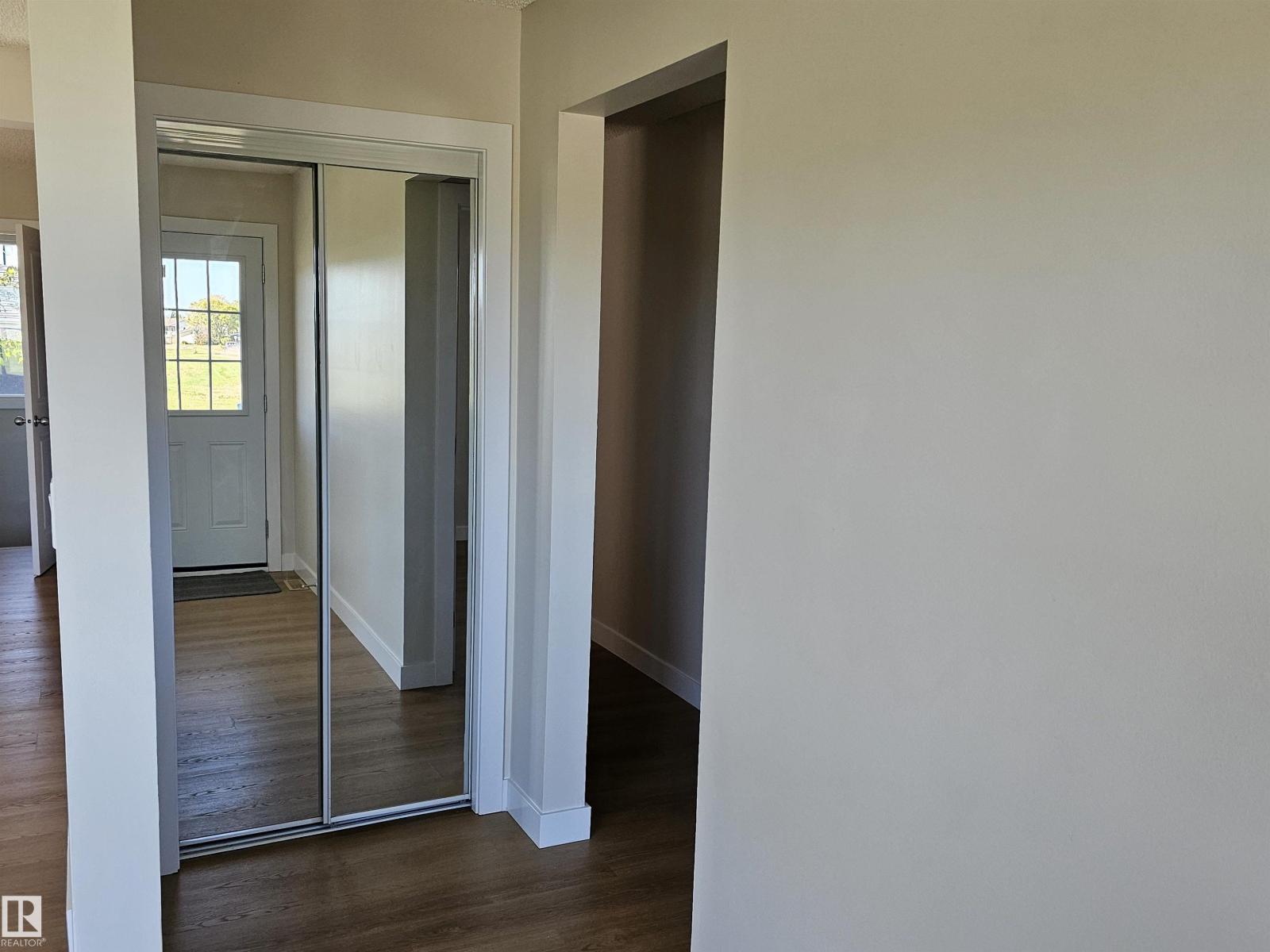 12344 50 ST NW - Image 6