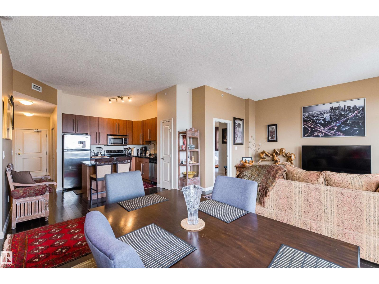 #1302 9819 104 ST NW - 12