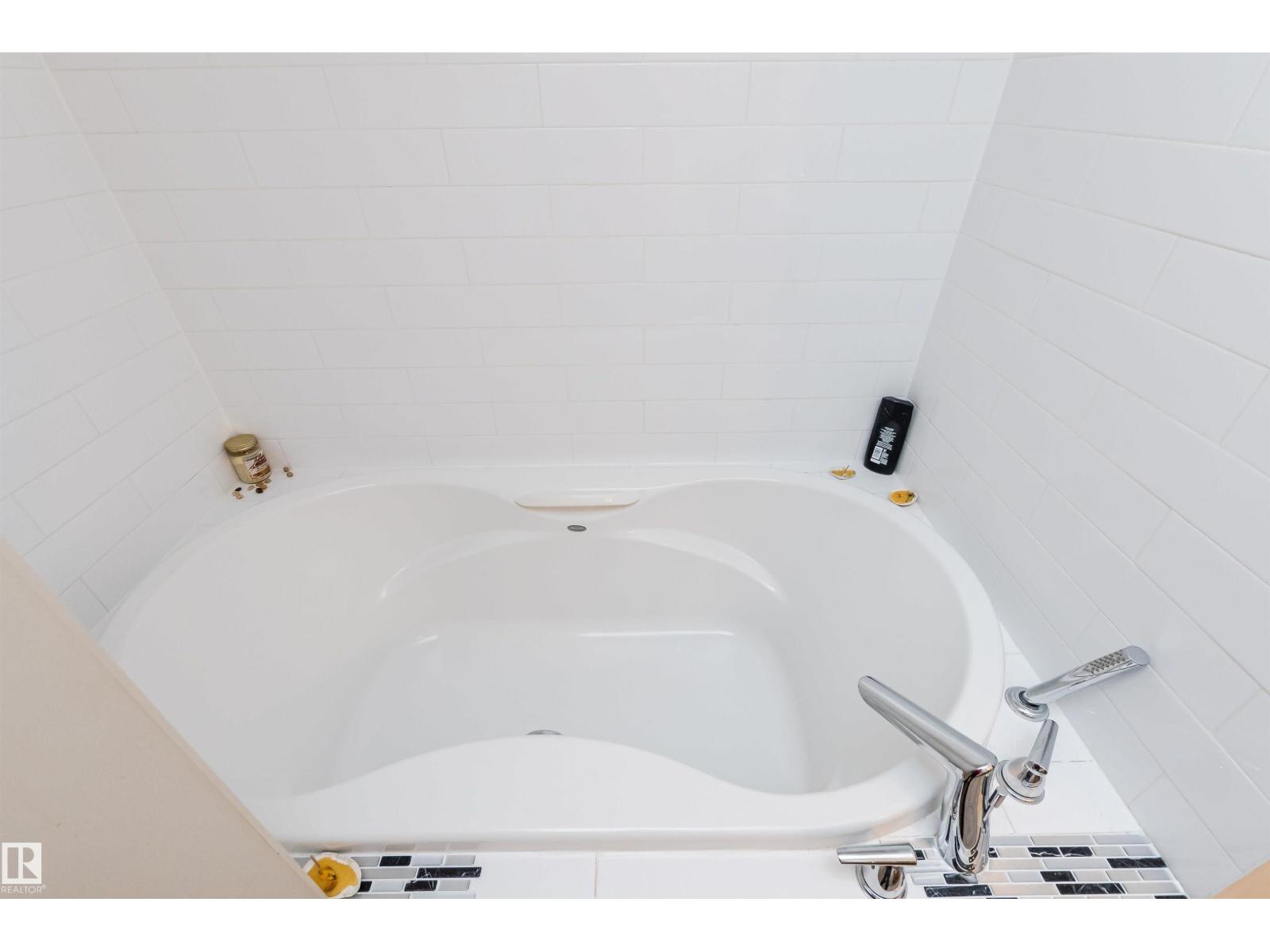 #1302 9819 104 ST NW - 25