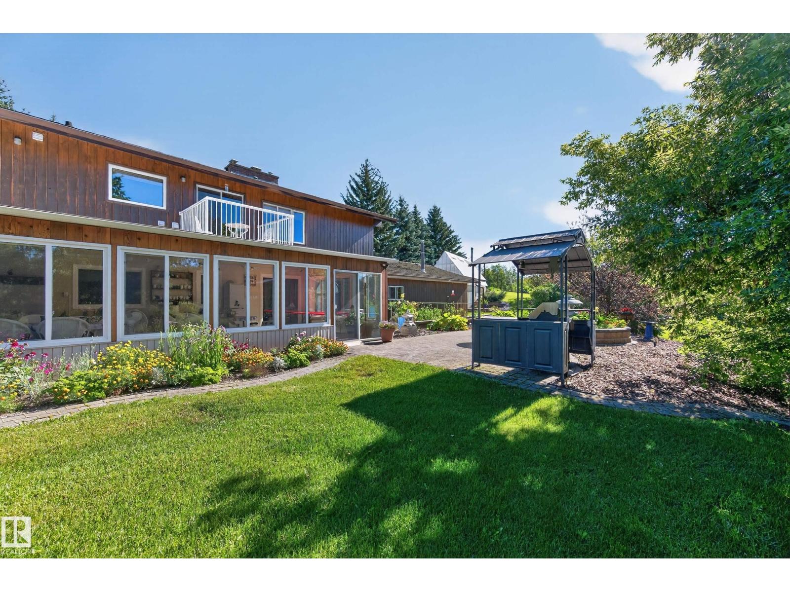 #49 53127 RANGE ROAD 211 - 14