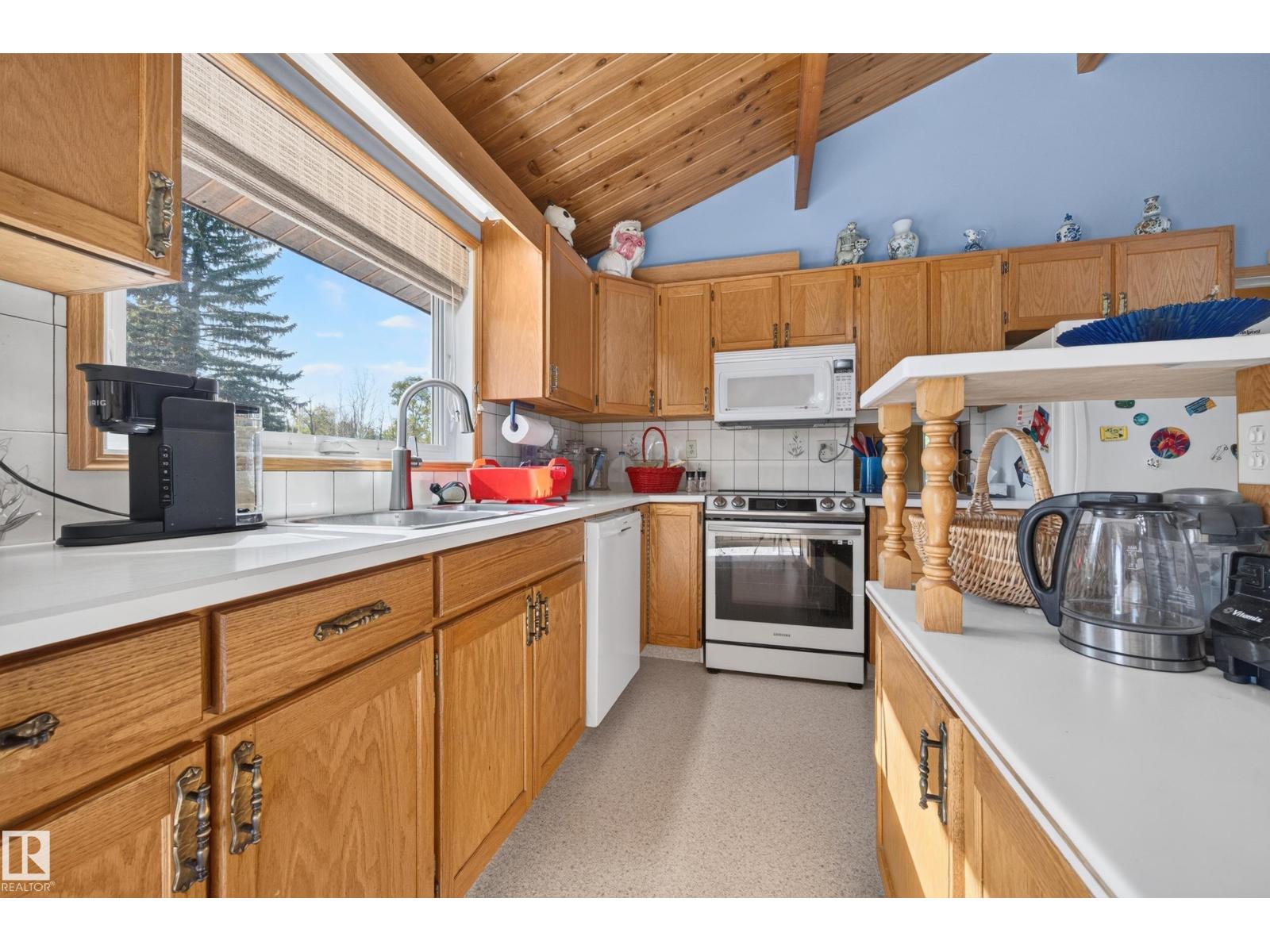 #49 53127 RANGE ROAD 211 - 52