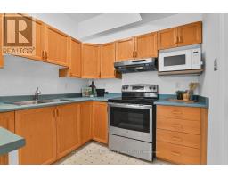 99 Robson Court, Ottawa, ON K2K2W1 Photo 10