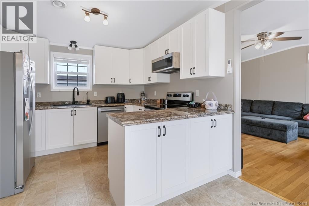 729 Williston Drive, Miramichi, New Brunswick, E1V6M9, Miramichi, New Brunswick — photo 4 of 5